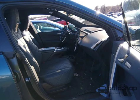 2022 BMW Ix xDrive50 из США, поврежденный, VIN WB523CF0XNCK55328